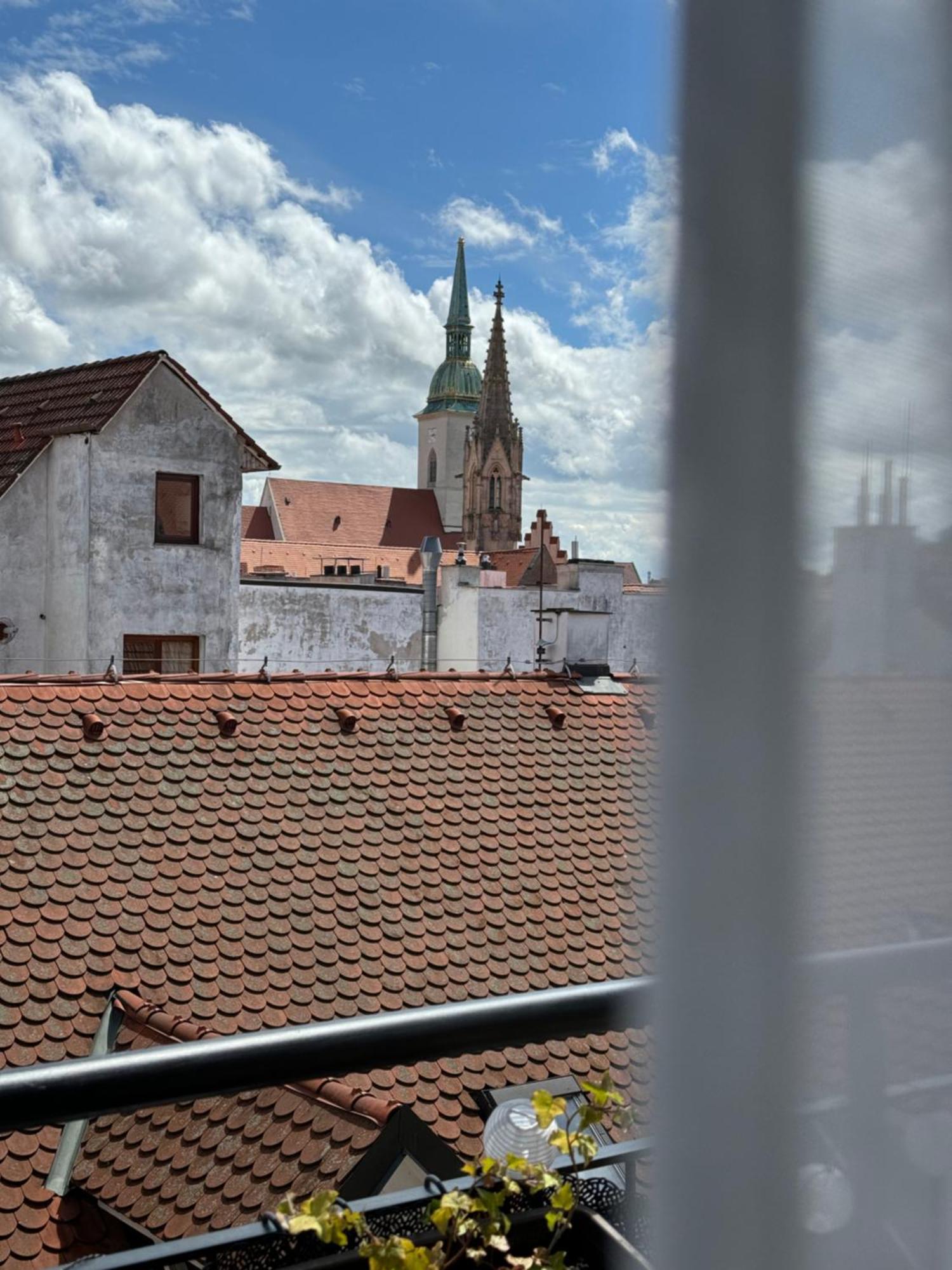 Apartments Bastova, Stela & Mia Apartments Bratislava Dış mekan fotoğraf